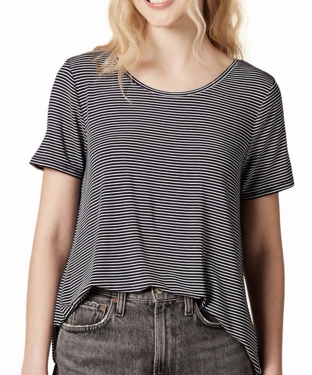 Amazon Essentials Women's Short-Sleeve Crewneck T-Shirt Black Stripes X-Small